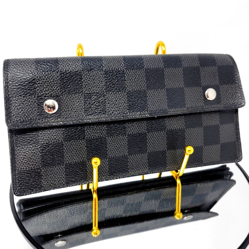 Louis Vuitton Damier Graphite Wallet